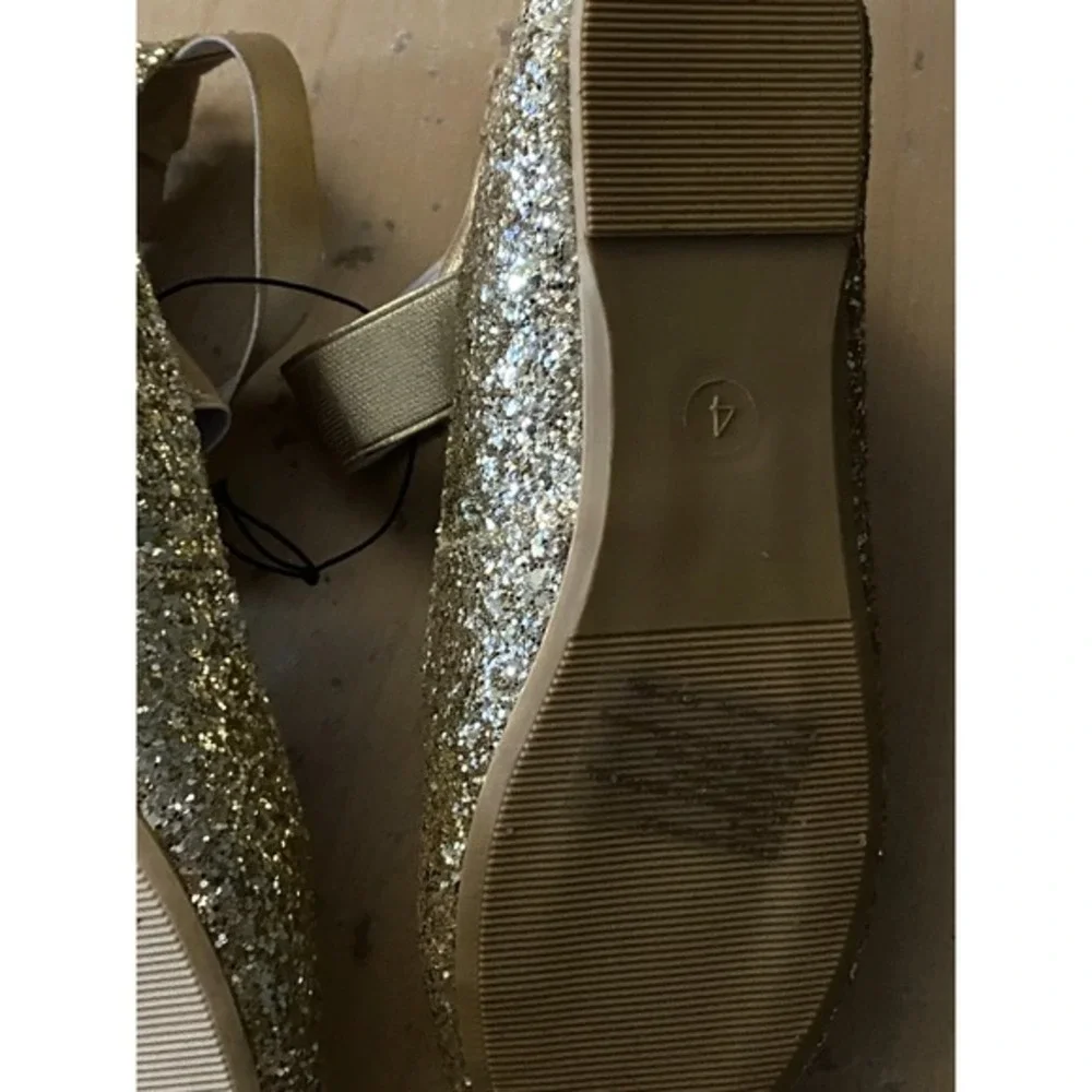 Big Girl Ballet Flats by Twisted Cherie Gold Size 4‎ New With Tags